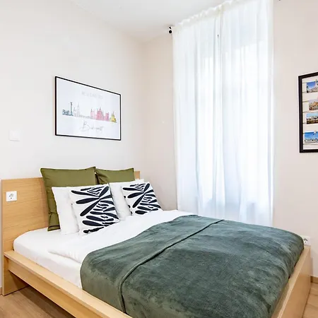 - Cozy - New - Ac Budapest